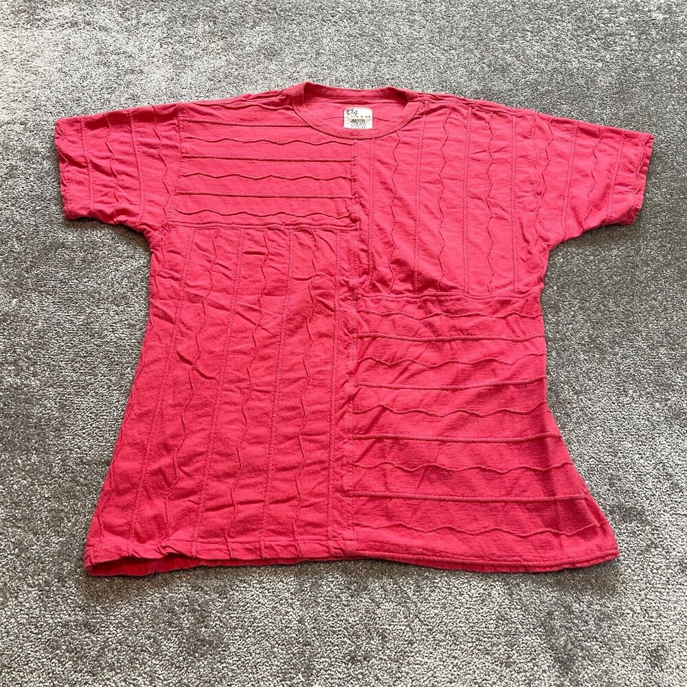 Only in USA Vintage Tee Shirt Womens Large Pink textured Short Sleeve Cotton top